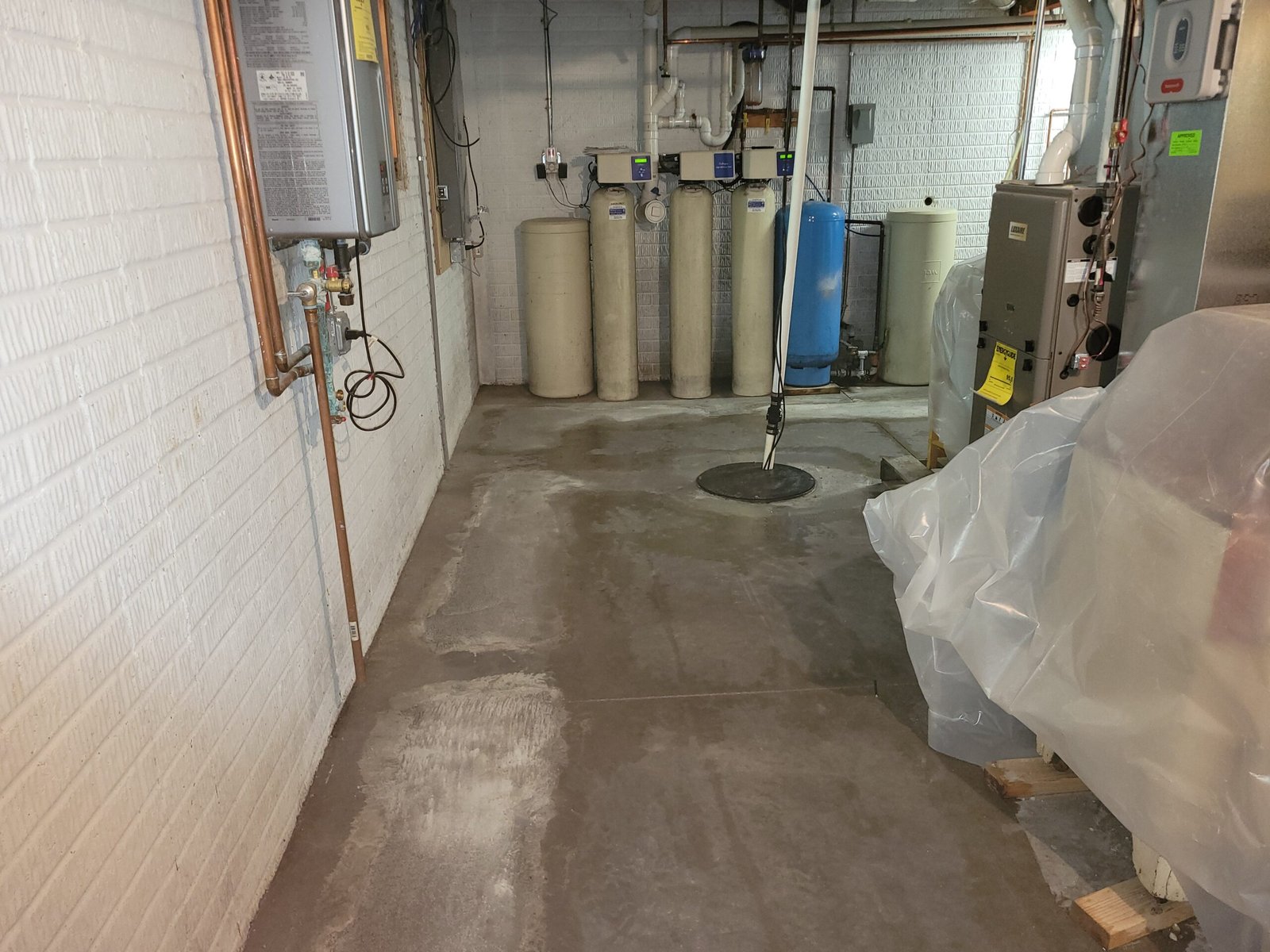 interior drainaage system poured wall foundation